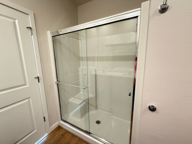 Building Photo - Brand New Foxtail Rancher