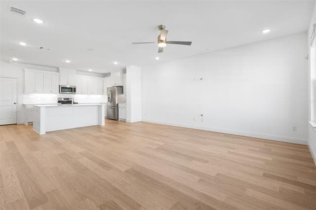 Building Photo - 1025 Stockton Dr