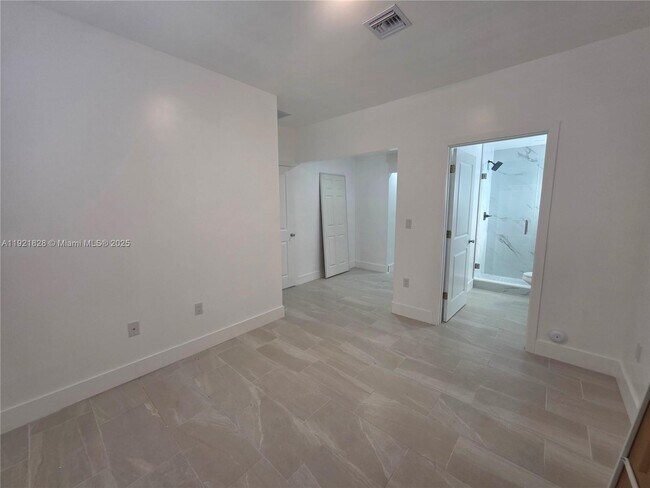 Building Photo - 21210 SW 119th Ave