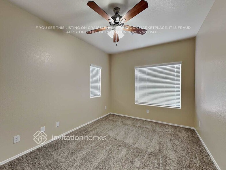 Building Photo - 13207 W Crocus Dr