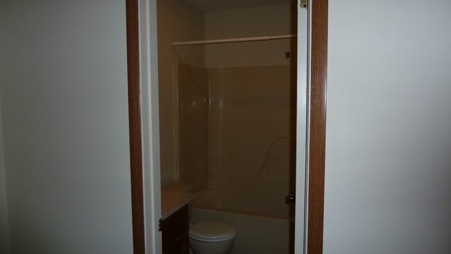 Building Photo - Cute home in the heart of Elizabeth City!