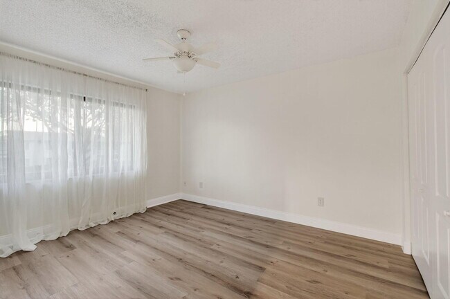 Building Photo - 21682 Cypress Rd