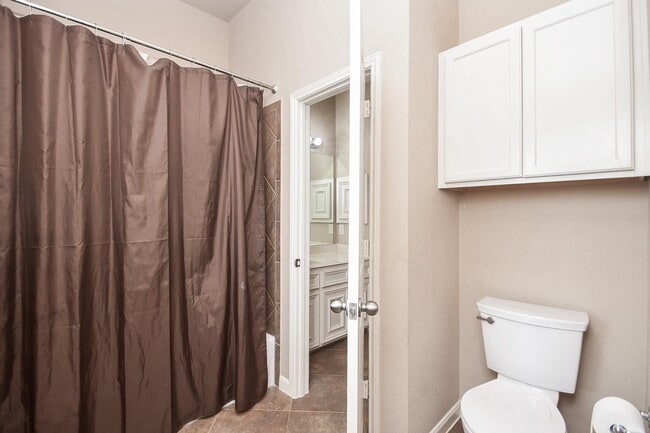 Building Photo - 5207 Belvedere Dr