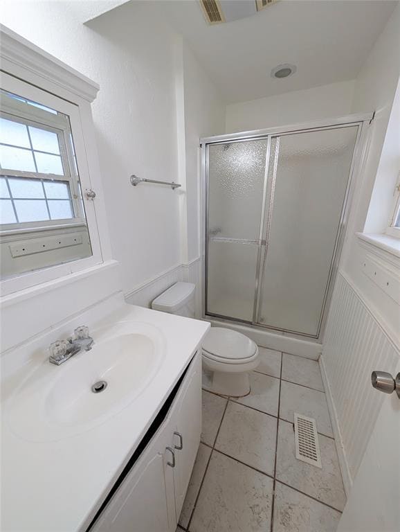 Building Photo - 3301 Oakbrook Dr