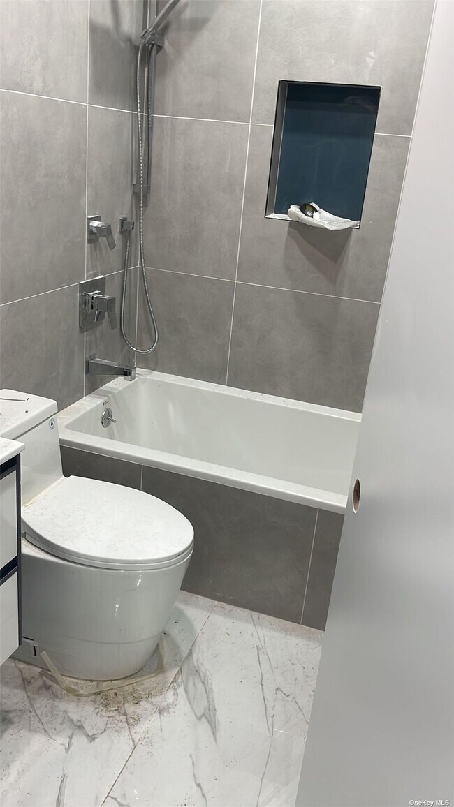 Building Photo - 52-19-52103 103rd St