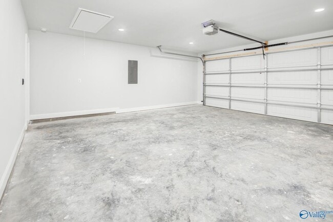 Building Photo - BEAUTIFUL RENTAL HOME IN ARAB, AL!