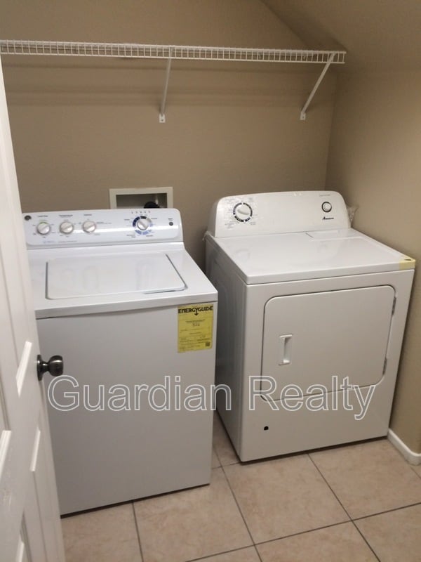 Building Photo - 6228 Senegal Haven St