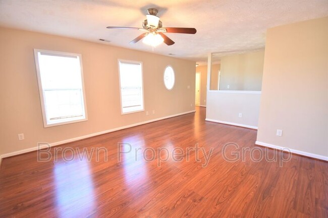Building Photo - 1225 Piping Plover Court