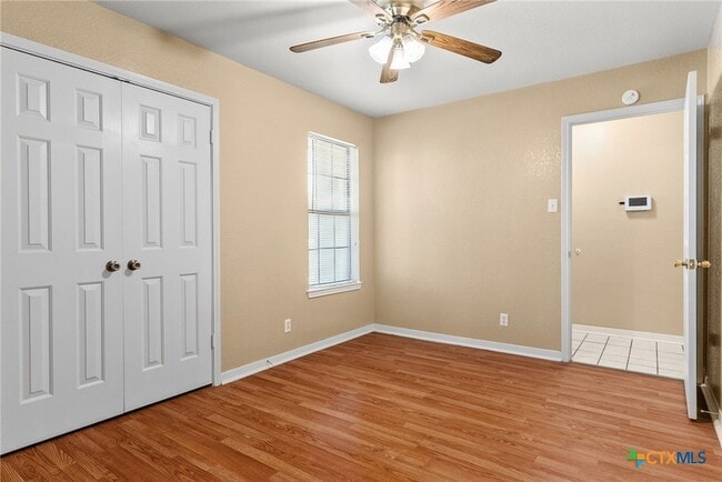 Building Photo - 3923 Oak Valley Dr