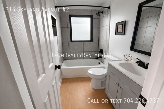 Building Photo - 316 Skyland Ave