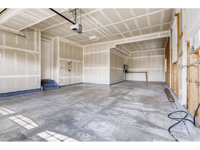 Building Photo - 20473 Northern Pine Ave