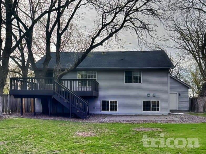 Building Photo - 5535 Highland Trail