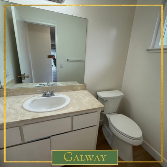 Building Photo - 355 Nature Dr