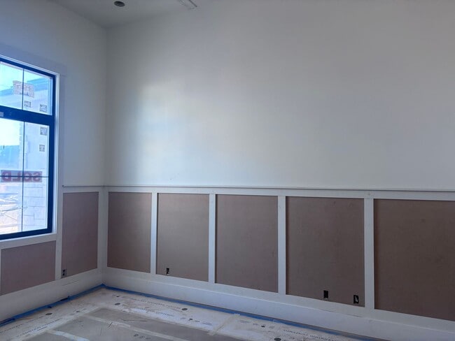 Building Photo - Beautiful Single Story in Finley Farms