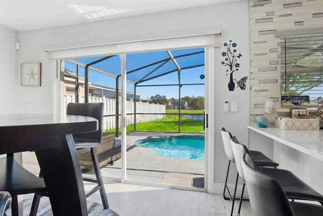 Building Photo - 13115 Ashington Pointe Dr