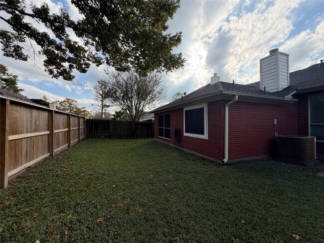 Building Photo - 6310 Pago Ln