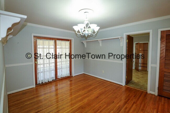 Building Photo - Ragland Rental