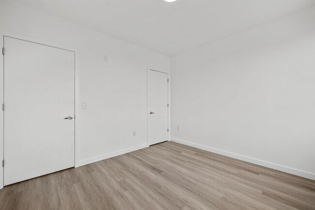 Building Photo - 117-121-121 Prospect Ave