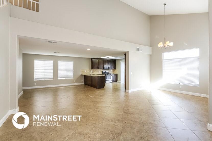 Building Photo - 5032 Jacarilla Ln
