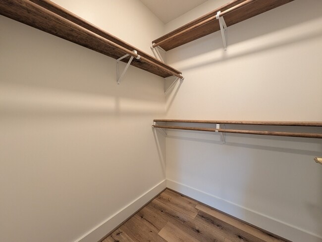 Building Photo - 5900 Fort Ave