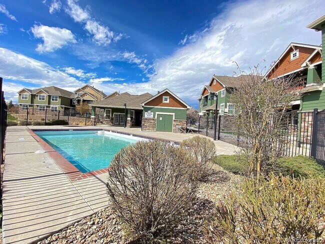 Building Photo - 7130 Simms St