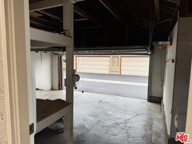 Building Photo - 3635 Via Pacifica Walk