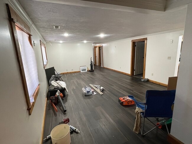 Building Photo - 738 Fir St