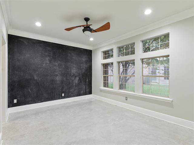 Building Photo - 2141 Ironside Dr