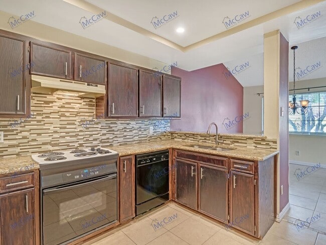 Building Photo - 2409 Sendero Trail