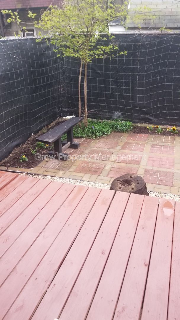 Building Photo - 2516 Cecil B. Moore Ave