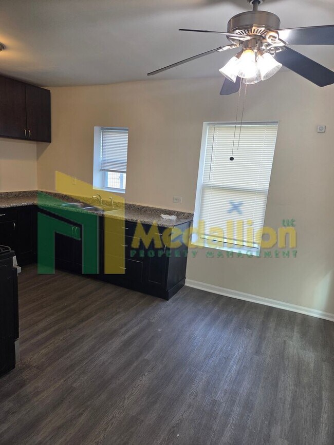 Building Photo - Updated 3-Bedroom Home with Sunroom and Backyard Space