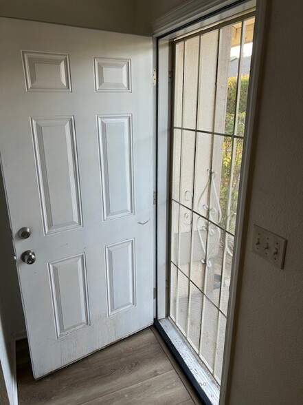 Front entrance - 1772 Merced Ave