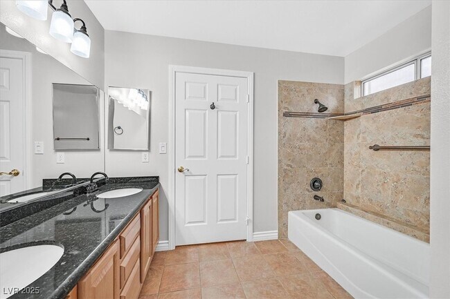 Building Photo - 100 Painted Valley St