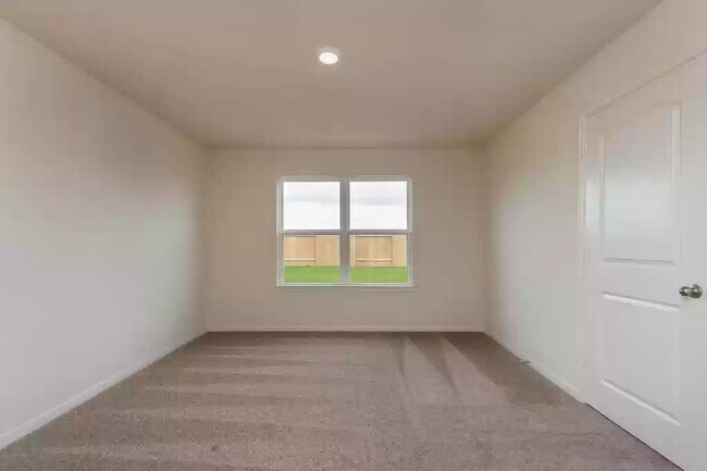 Building Photo - 8135 Vacek Meadows Loop