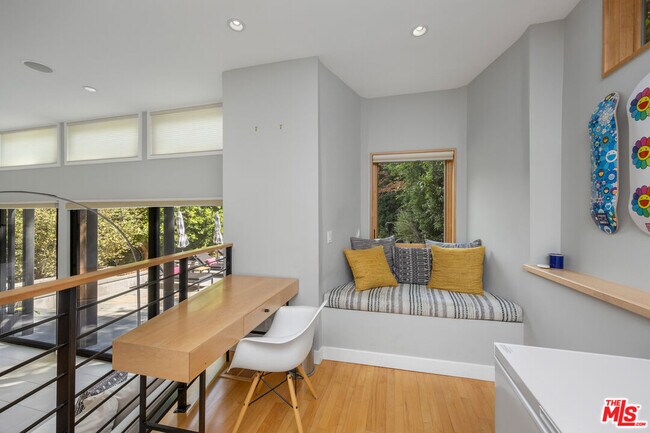 Building Photo - 4108 Murietta Ave