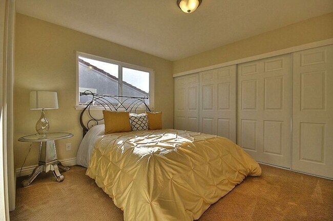 Building Photo - 118 Pagosa Way