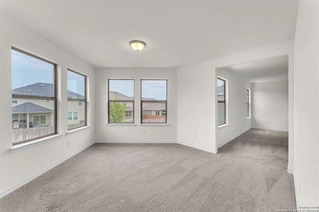 Building Photo - 412 Deer Crest Dr