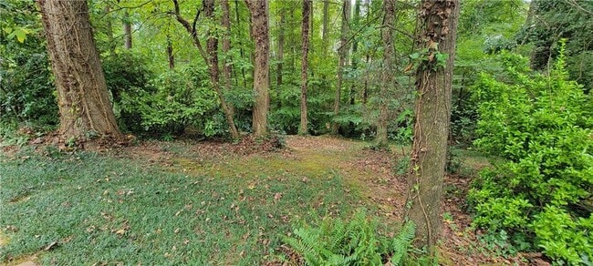 Building Photo - 1933 Silvastone Dr