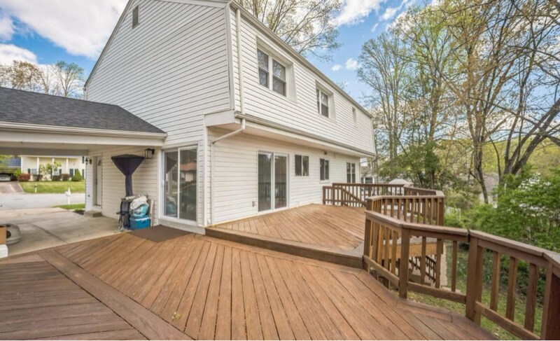 Building Photo - 9521 Vandola Ct