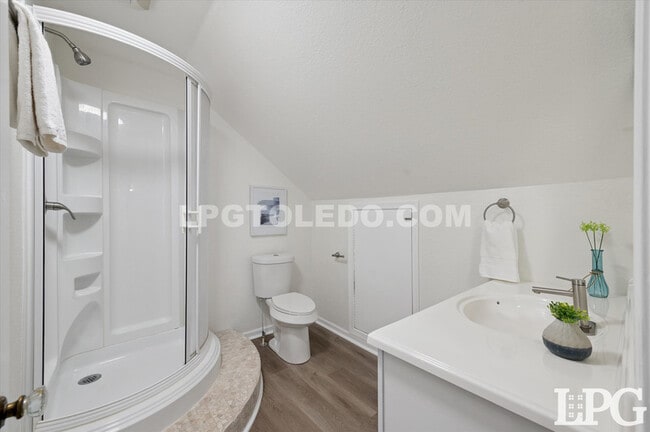 Building Photo - 3430 Anderson Pkwy