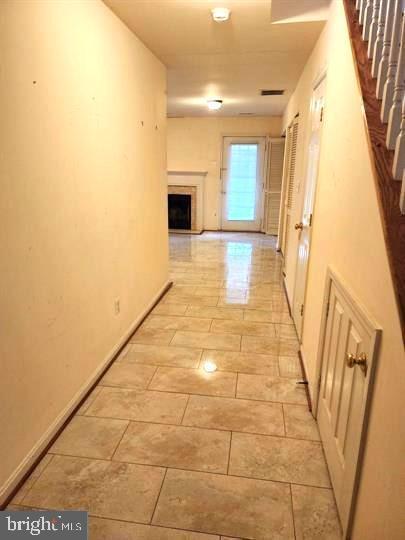 Building Photo - 12102 Wallower Way