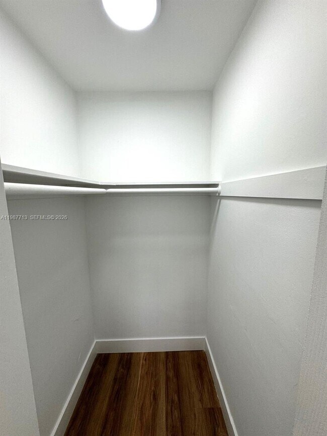 Building Photo - 3619 S Le Jeune Rd