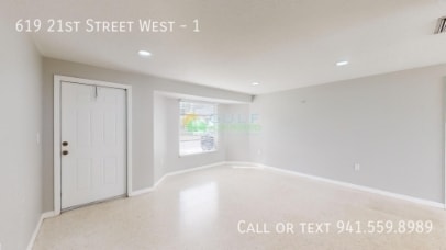 Building Photo - 619 21st St W