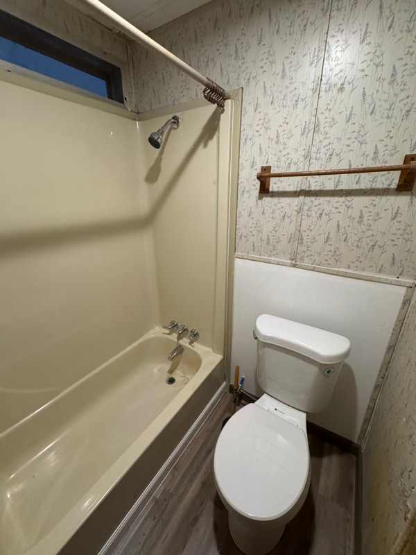 Building Photo - 3060 E Ames Ave