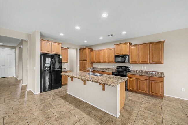 Building Photo - 17875 W Westpark Blvd
