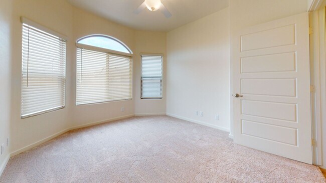 Building Photo - 55+ Sunland Village Springs