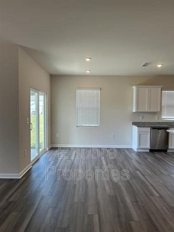 Building Photo - 3408 Ivory Blossom Ln