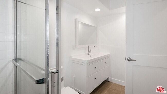 Building Photo - 5035 Escobedo Dr