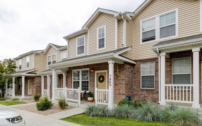 Building Photo - 7860 Sandy Springs Point