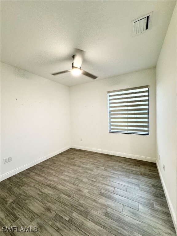 Building Photo - 5008 Salerno St